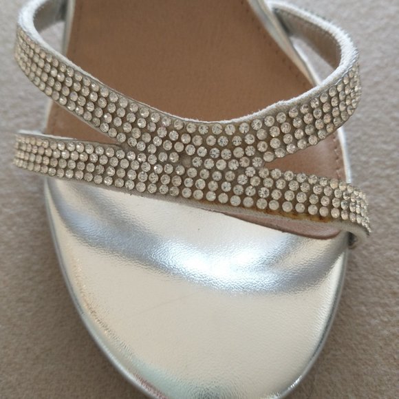 Steve Madden size 7.5 silver metallic stiletto heels with rhinestones - Picture 7 of 10